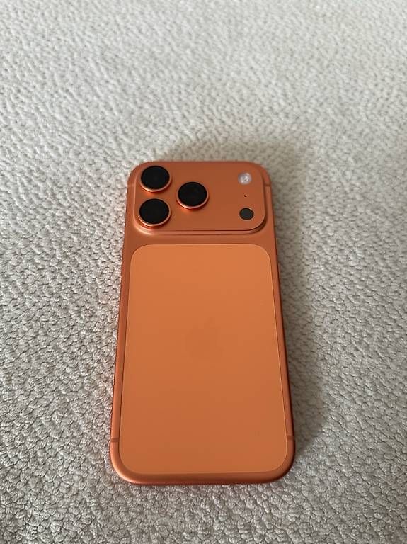 Telefoni cellulari / Smartphones: Iphone 17 Pro 512Gb Cosmic Orange – Nuovo e nell'imballaggio originale da Reinach AG venduto da Tt32056 2