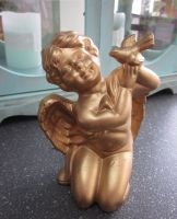 Keramik Engel goldfarben mit Taube in den Händen