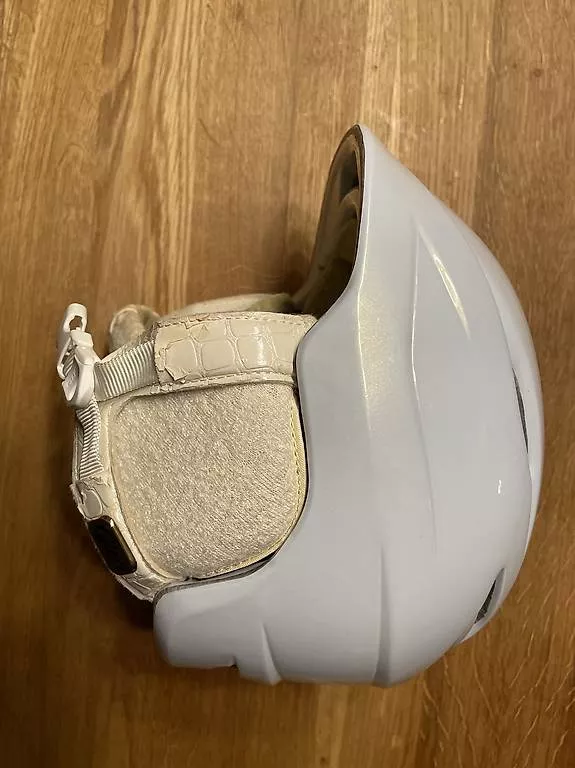 Helme: Skihelm Damen  – Gebraucht aus Lamboing von Sudaliso4 1