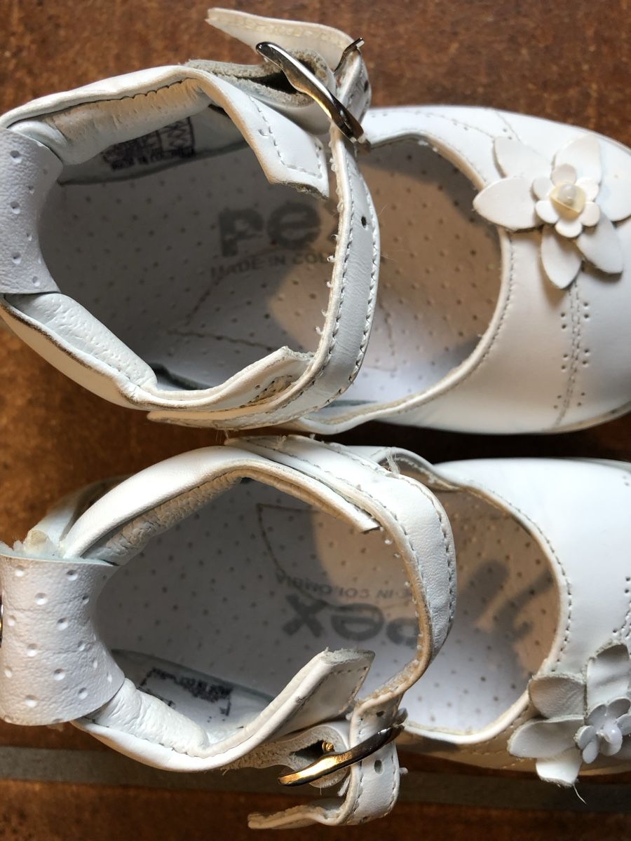 Scarpe per ragazze: Süsse Lederschuhe Grösse 18 – Usato da Zermatt venduto da mar_f9v6 1