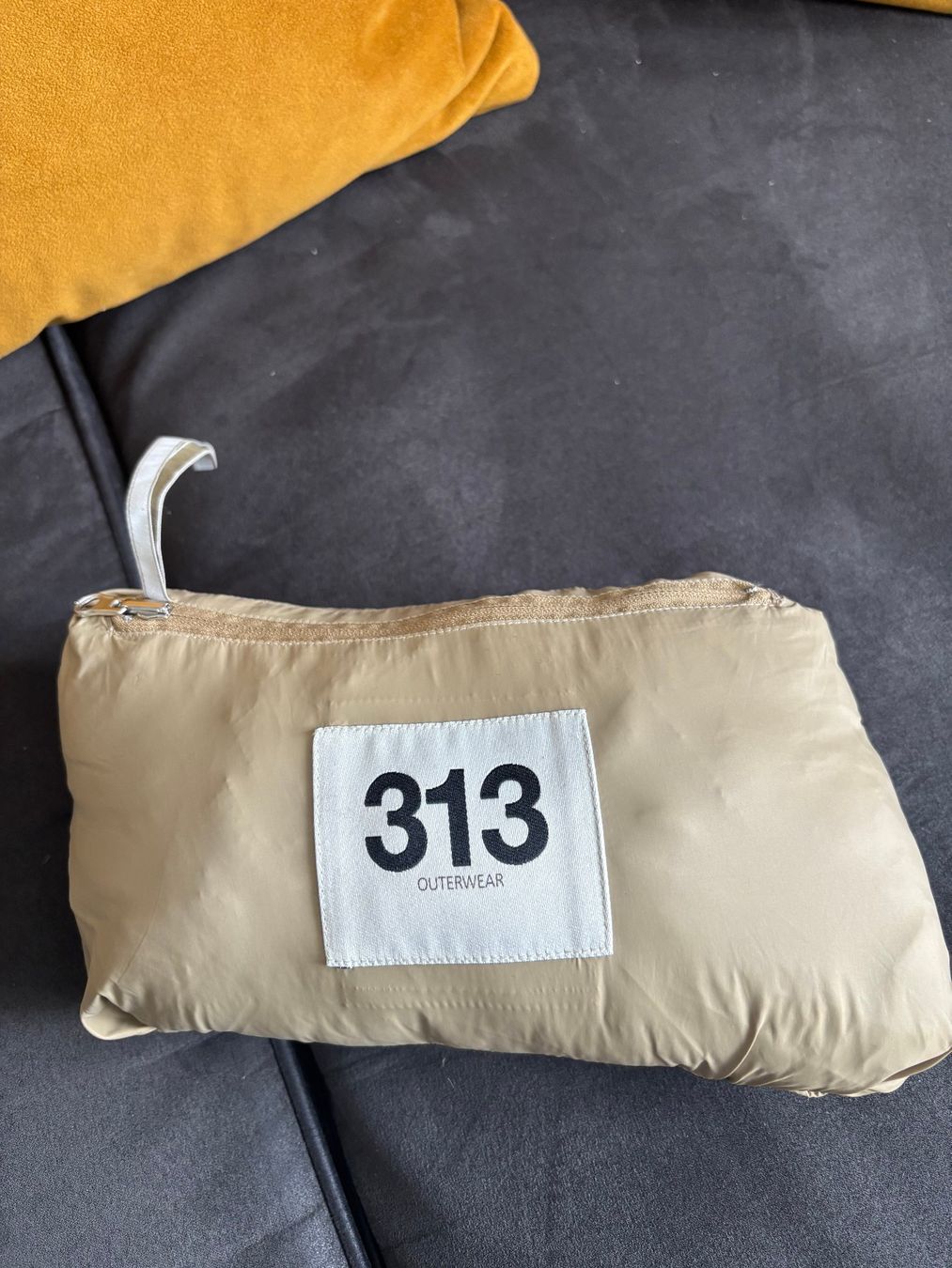 Giacche: 313 Pufferjacke beige – Usato da Merishausen venduto da yourdream 9
