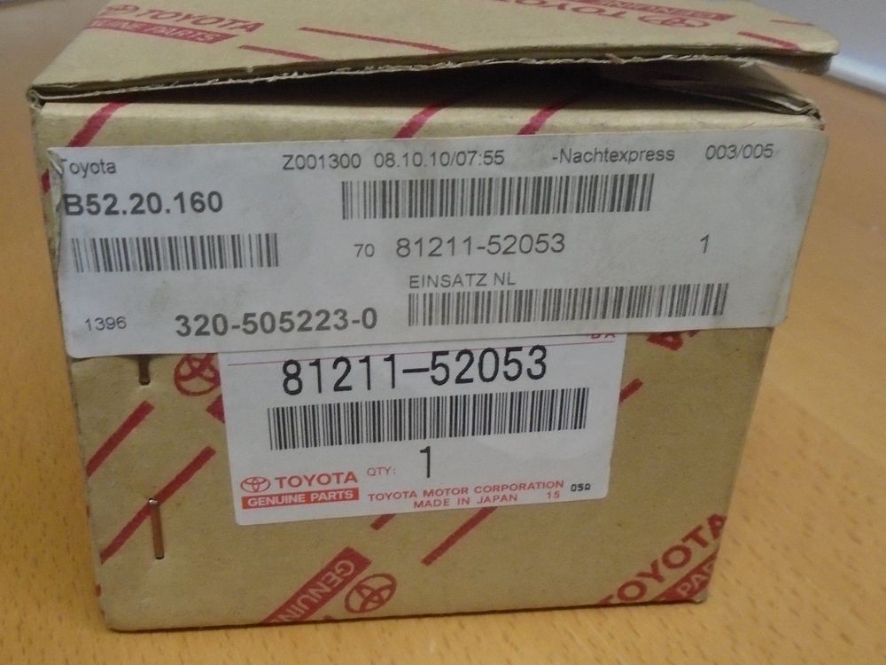 Toyota Tutti pezzi di ricambio auto: Neue Toyota Nebellampe 81211-52053 – Nuovo (secondo la descrizione) da Uetendorf venduto da ATA-Deals 4