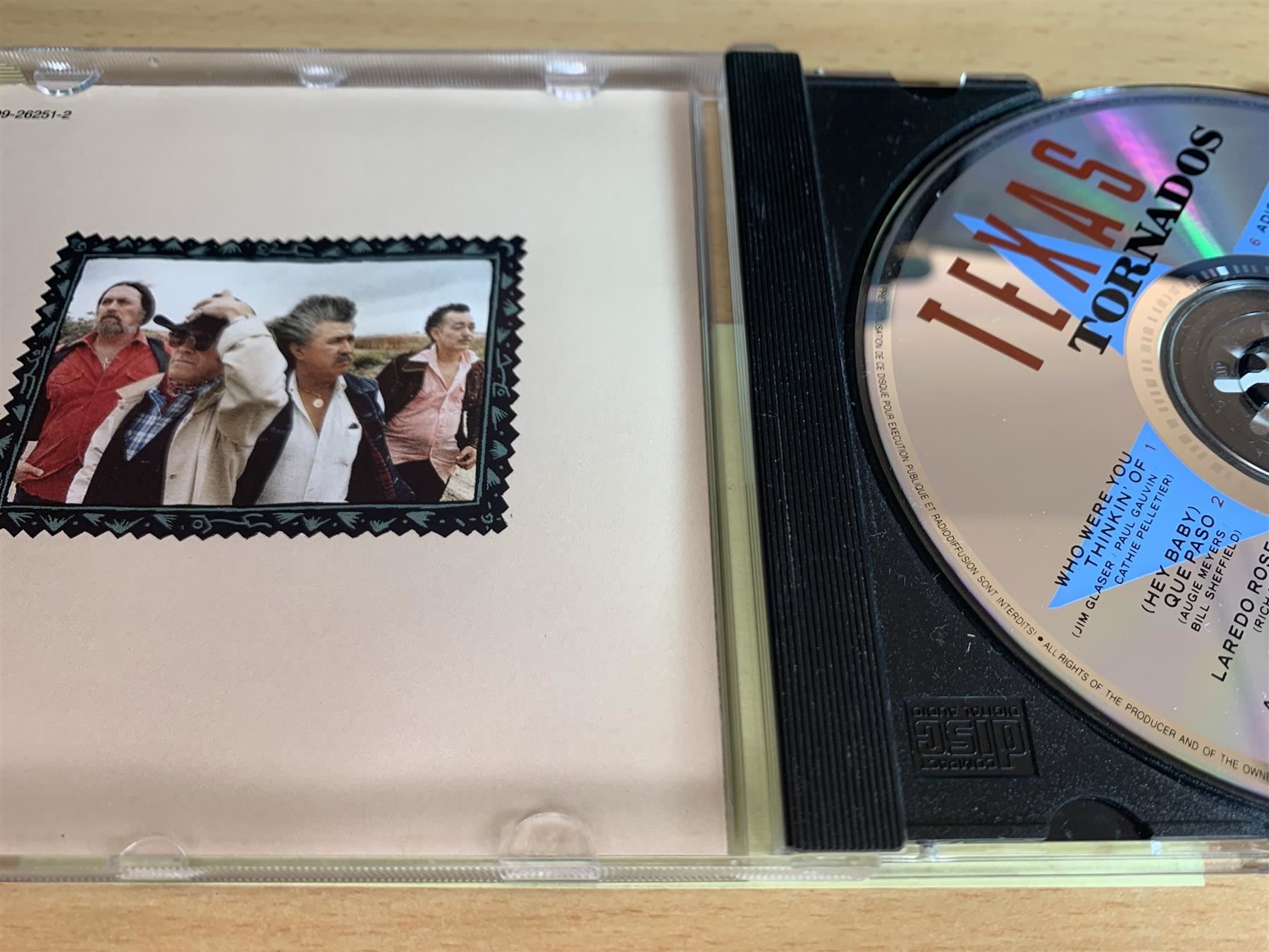 CD: Texas Tornados – Texas Tornados – Usato da Rikon im Tösstal venduto da Alpenmutz 2