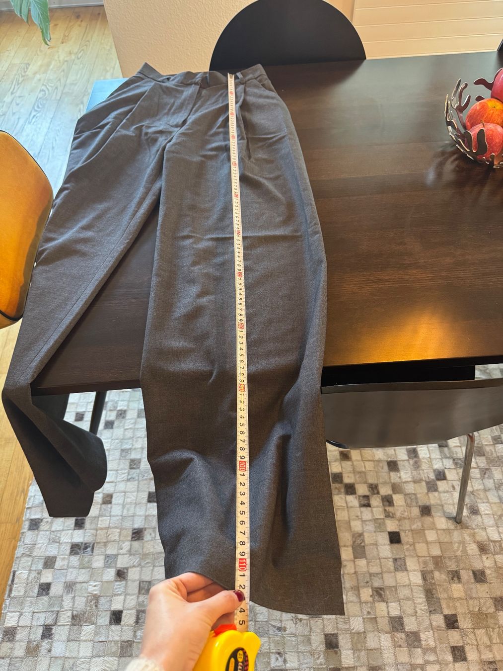 Completi & Tailleur: Grey Suit  - size S/М – Nuovo (secondo la descrizione) da Zürich venduto da que_5ntr 7