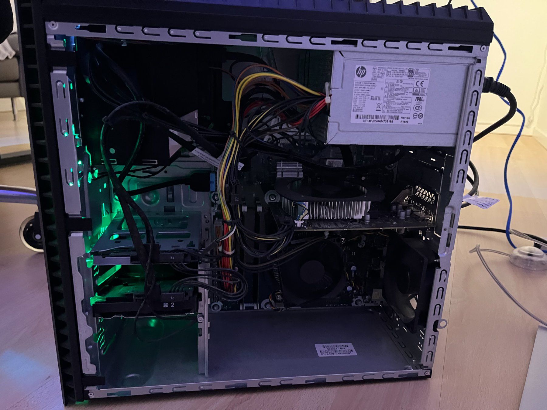 Hewlett Packard PCs: HP Omen Gaming PC (2017) – Gebraucht aus Aarwangen von  2