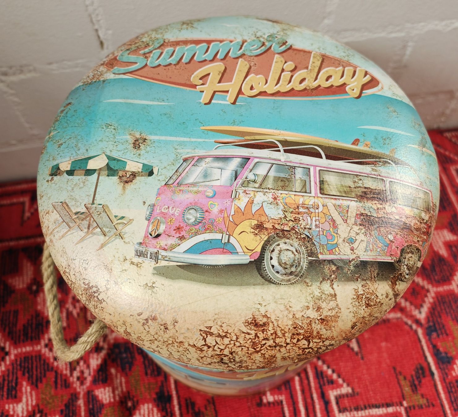 Hocker: Vintage Hocker "Summer Holiday" mit Deckel, Retro Stil – Gebraucht aus Rheinsulz von Dred 2