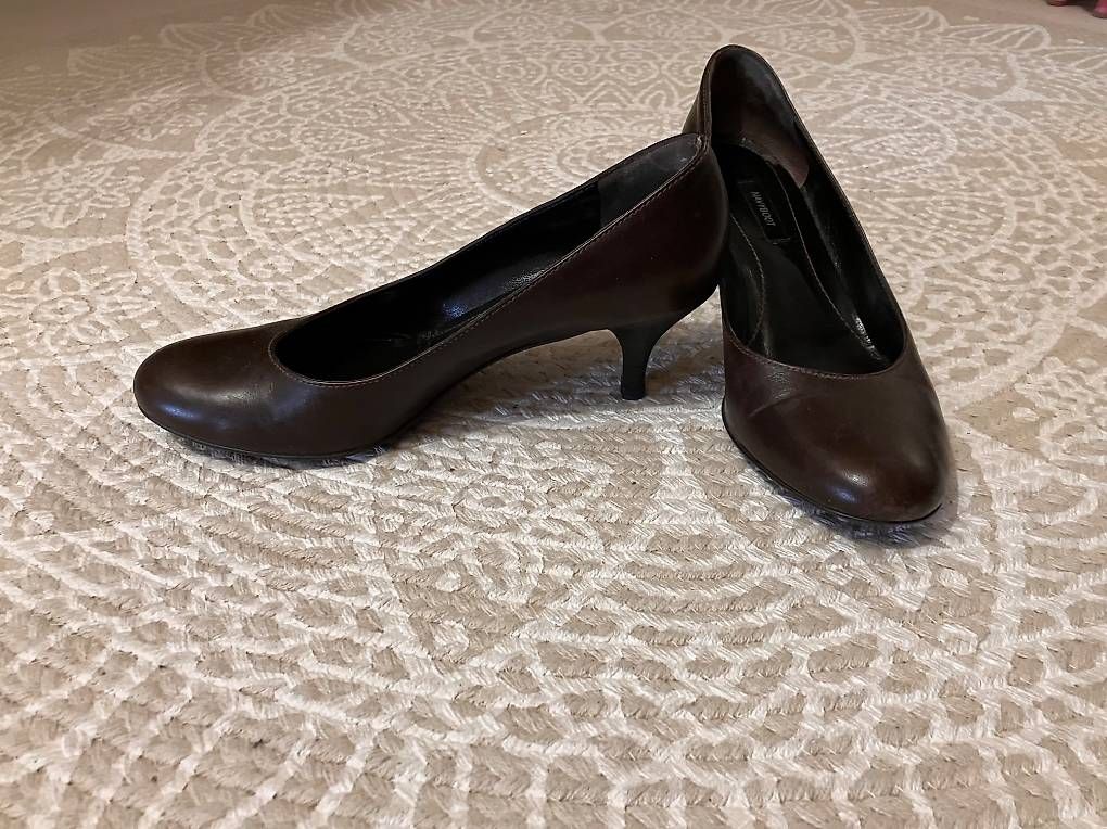 Navyboot Scarpe da donna: Navyboot Damenschuh Grösse 38 – Usato da Urdorf venduto da Stoupa 1