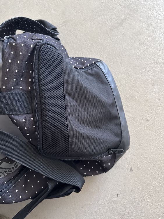 Adidas Borse: Adidas Sporttasche schwarz/weiss gepunktet, neuwertig! – Usato da Schlieren venduto da nowaya 2