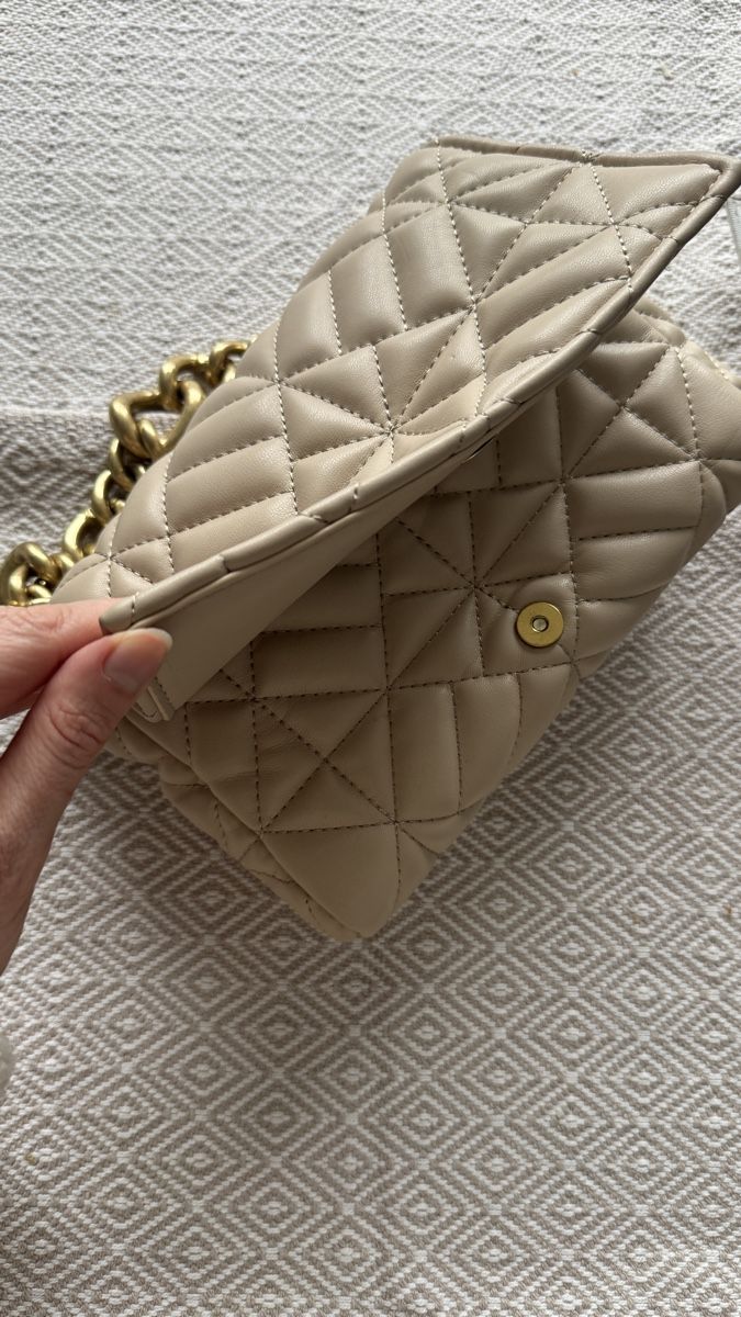 Borse da donna: Handtaschen-Set, neuwertig – Nuovo (secondo la descrizione) da Triesenberg venduto da Designer_Closet 6
