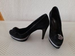 Chaussures noires avec noeud Navyboot
