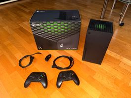 Xbox Series X Konsole 1TB mit 2 Controllern gebraucht