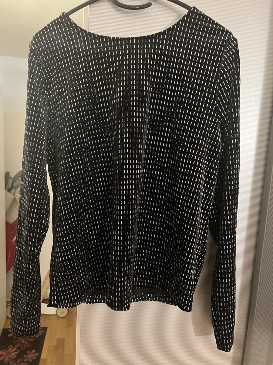 Pullover & Sweatshirts: Glimmer Pullover – Gebraucht aus Meilen von gio_xlz7 1