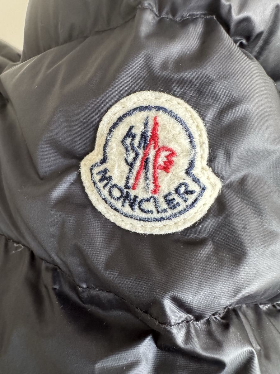 Moncler Mäntel: Monclair Daunenmantel mit Fellkragen – Gebraucht aus stachen von Esther09 5