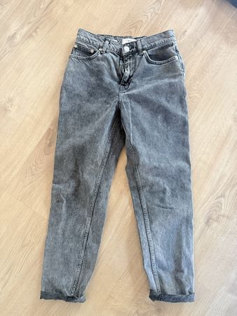 Jeans Grösse 34