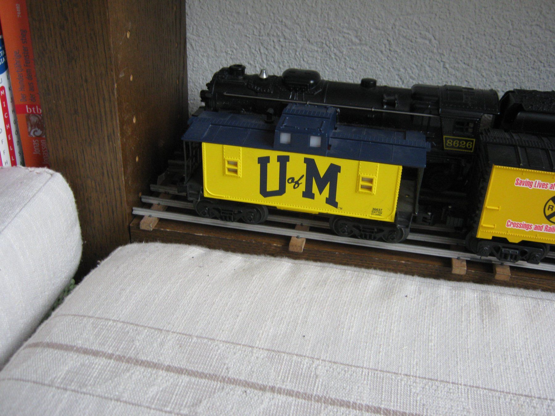 Trains électriques: 3 US Güterwagen  Spur 0 – D'occasion à Hirschthal par Legov 5