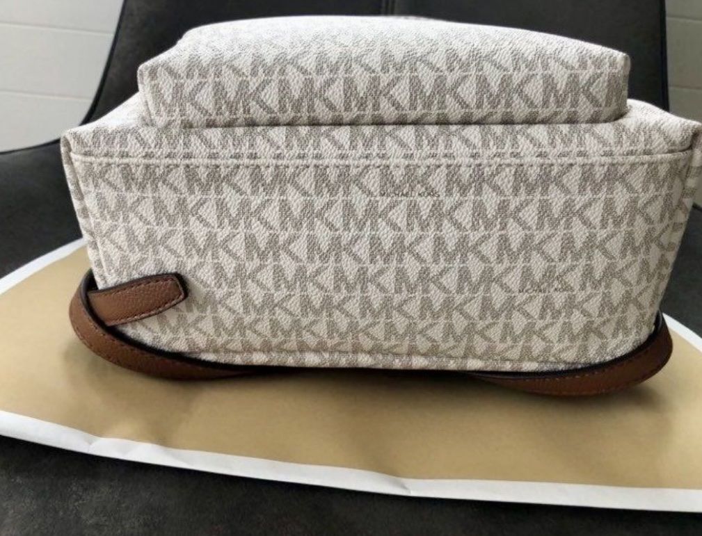 Michael Kors Zaini: Sac à dos Michael Kors 🎒 – Nuovo e nell'imballaggio originale da Delémont venduto da bou_26 2