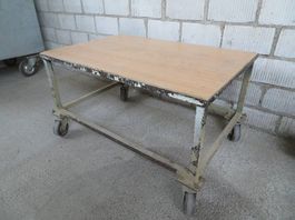 Stabile Tischwagen Rolltisch Rolli aus Produktionsbetrieb