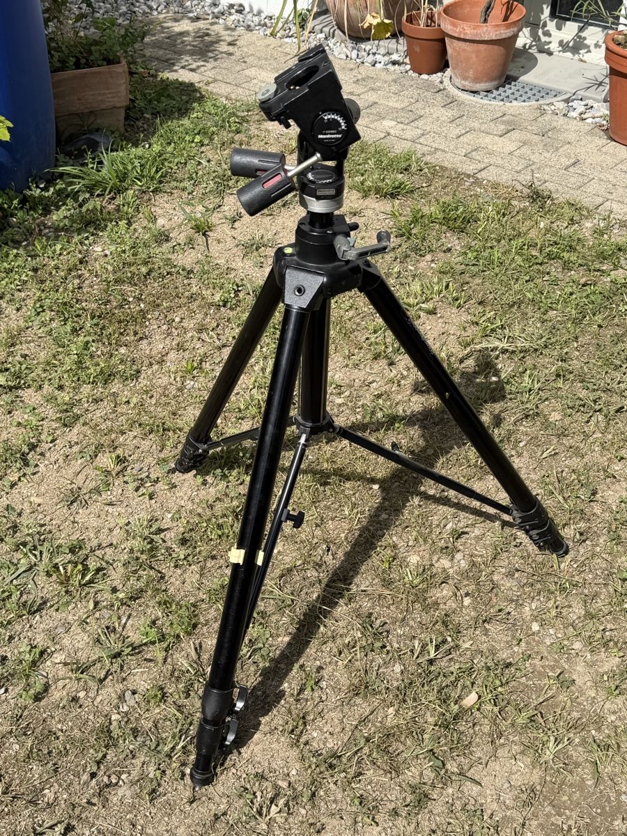 Manfrotto Treppiedi & Teste: Kamerastativ Manfrotto – Usato da Zürich venduto da Muck74