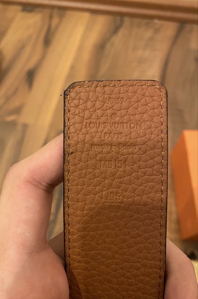 Louis Vuitton Ceintures: LOUIS VUITTON Gürtel 95 cm – D'occasion à Winterthur par vla_8f9d 3