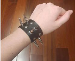 2x Punk Rock Rivets Armbändern / bracelets Rivets Punk Rock