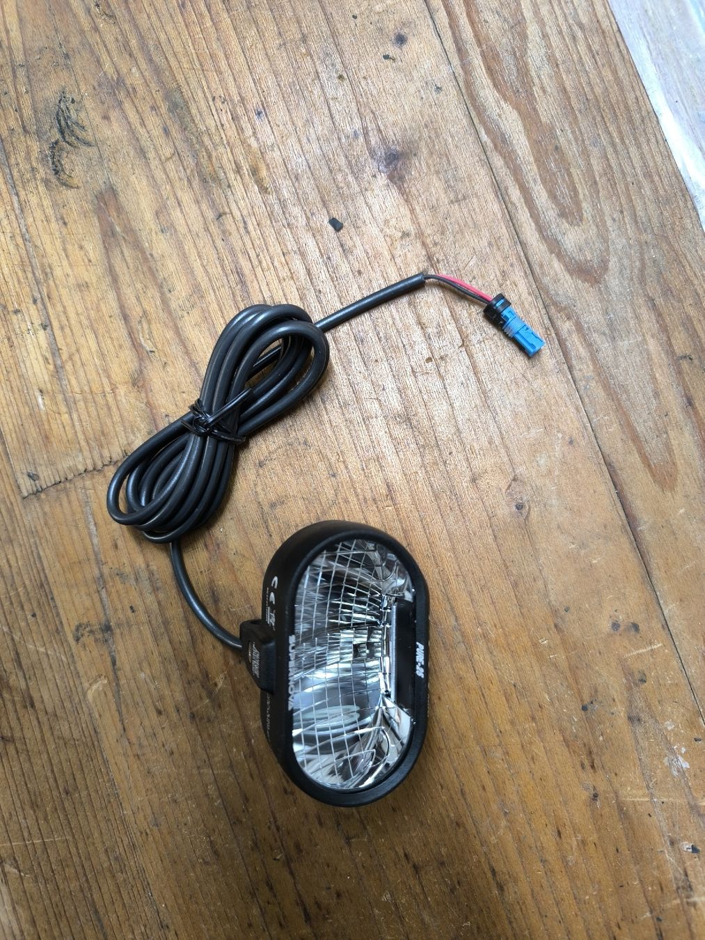 Supernova Ersatzteile: Supernova M99 mini mit Bosch Stecker – Neu (gemäss Beschreibung) aus Langenthal von blackdiamond171 1