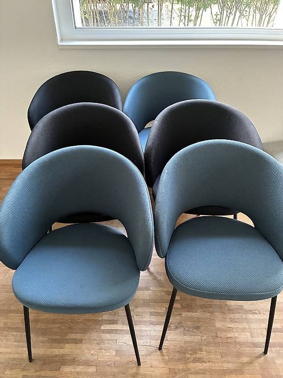 Set di tavolo e panche: Esszimmer Stühle – Usato da Zürich venduto da kra_k7tc 1