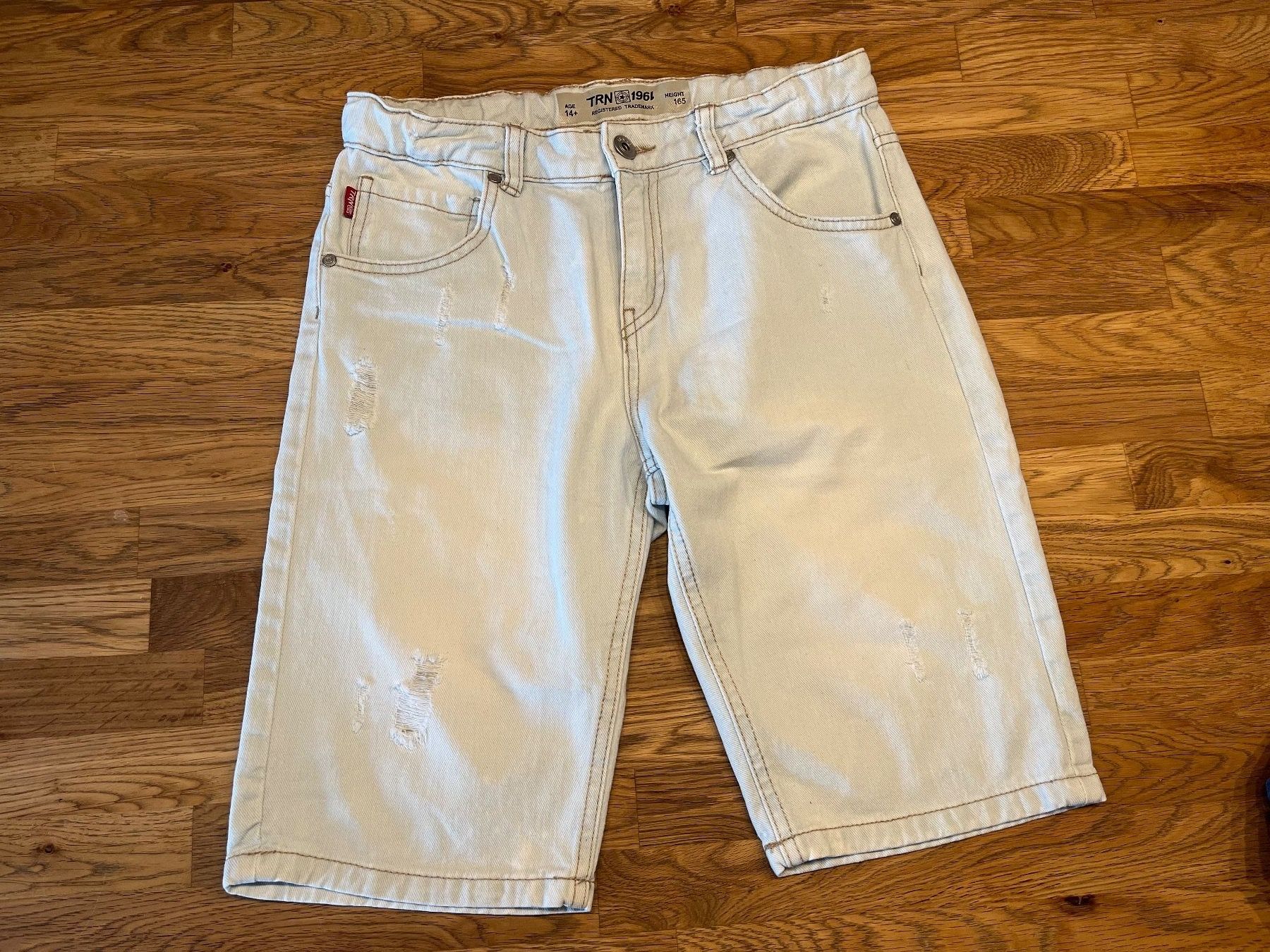 Pantaloni: Terranova Shorts Gr.164 – Usato da Oberdorf SO venduto da sa-na