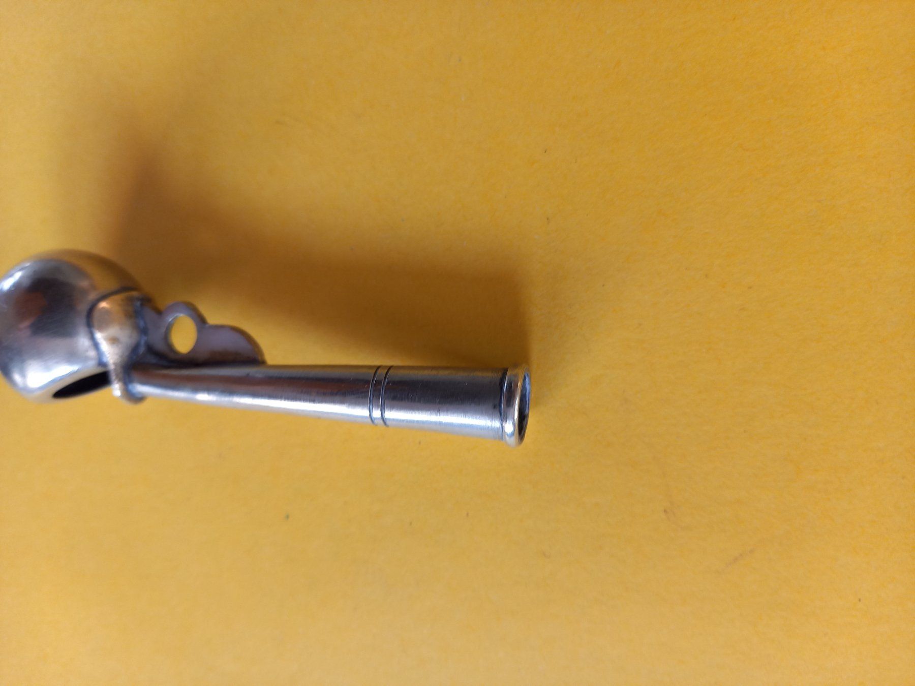 Strumenti musicali: Sifflet ancien style de chef de train – Usato da Rossens FR venduto da Souris1 4