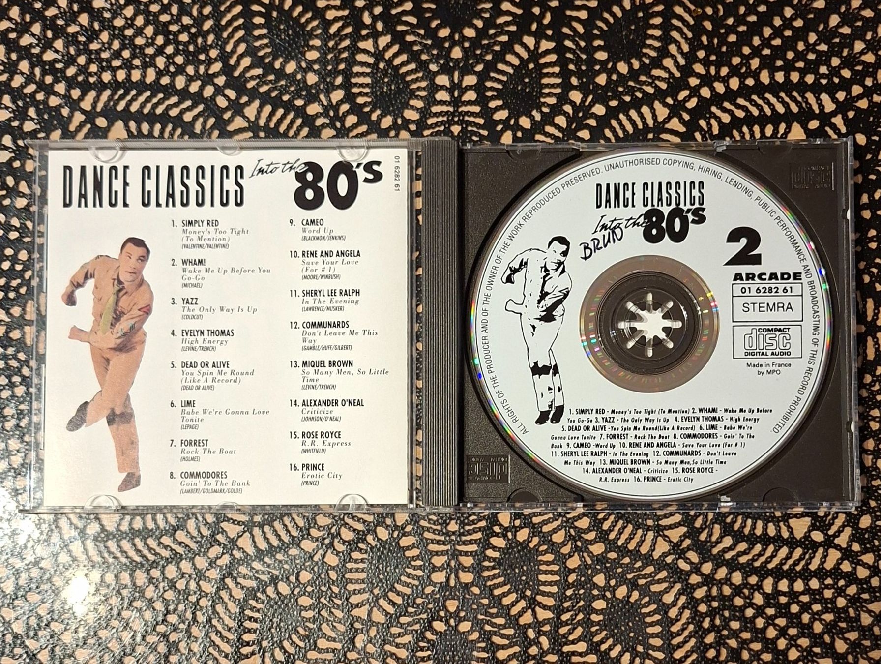 CD: Dance Classics - Into The 80's 2, Compilation Sampler 1991 – Usato da Amriswil venduto da Celini3 2