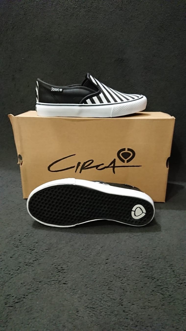 Scarpe da uomo: CIRCA SLIP ON GR.37 & 38, AB 40CHF STATT 89 CHF – Nuovo (secondo la descrizione) da Zürich venduto da LIQUIDATOR.CP 2
