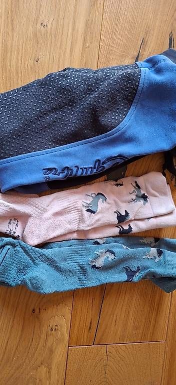 Kleiderpakete & -sets: Chaps equitazione bambini / Kinder Reitchaps und Reithose – Gebraucht aus novaggio von chantalstuebi
