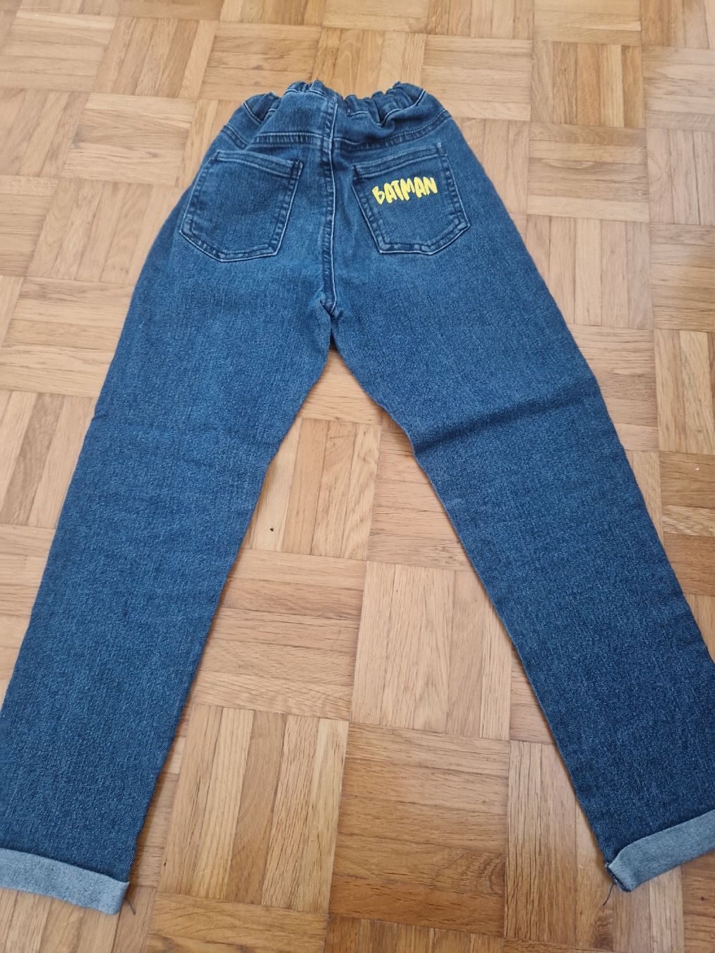 Pantaloni: Kinder Jeans Grösse 128, Batman Motiv – Usato da Zürich venduto da Nis96e 1