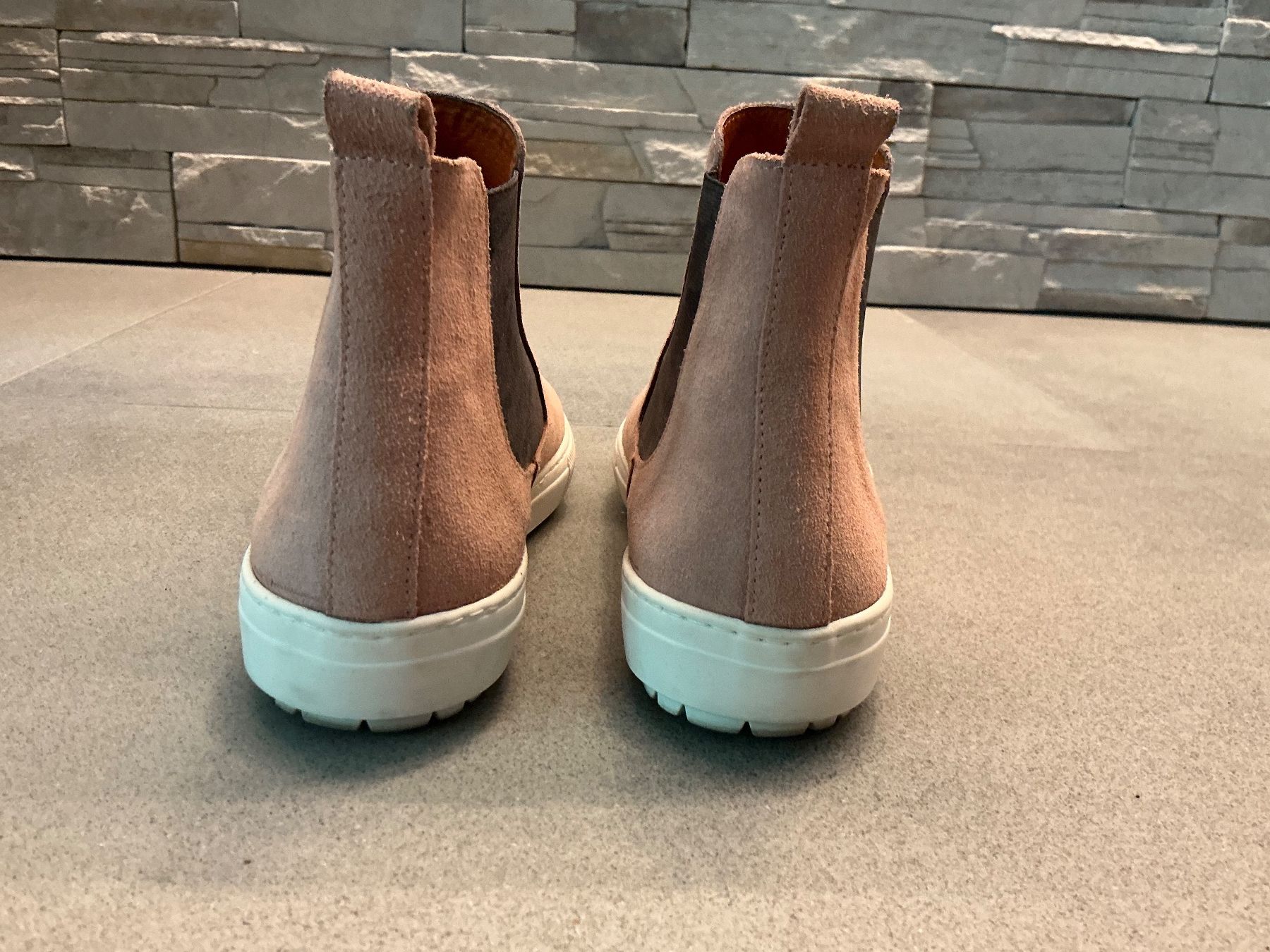 Scarpe da donna: Stiefeletten in Rosa/Pink, Gr. 38 – Usato da Neuheim venduto da mischwerk 2