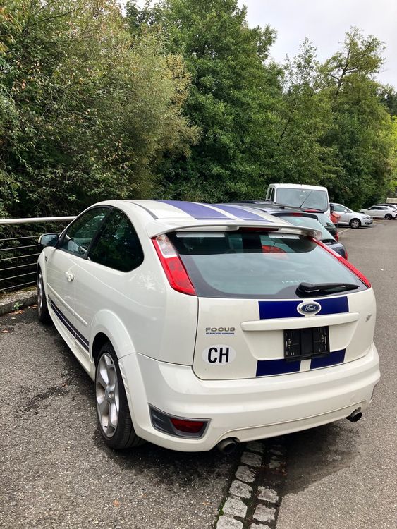 Ford Focus ST mit Motorschaden ab Platz Kaufen auf Ricardo