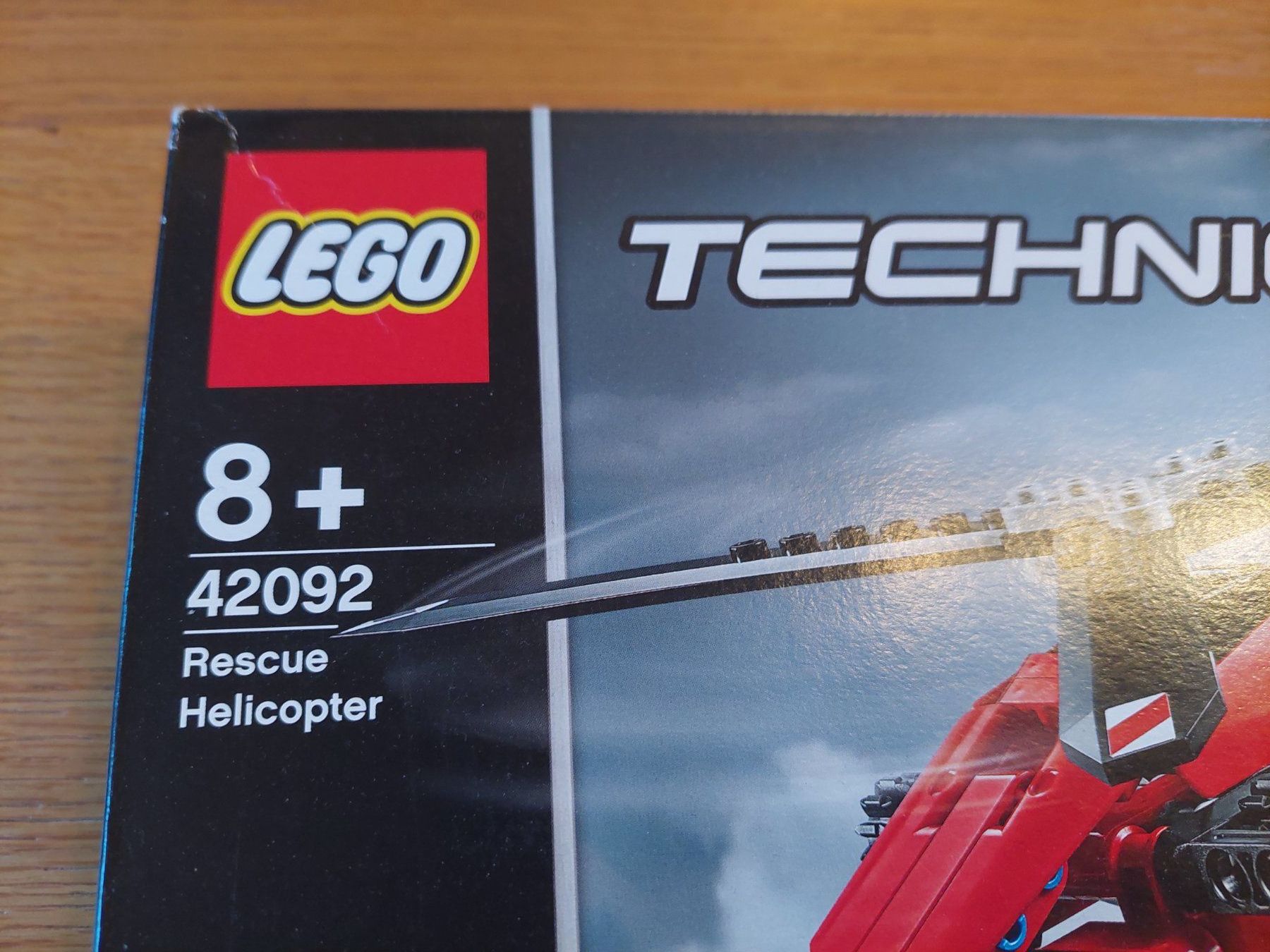 Lego Spielzeuge: Lego Technic 42092 Rettungshubschrauber ca. Rega Helikopter – Neu und originalverpackt aus Abtwil AG von kidimagic1 3