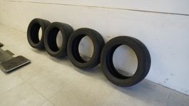 4 X 18 Zoll Bridgestone Sommerreifen ( BMW )