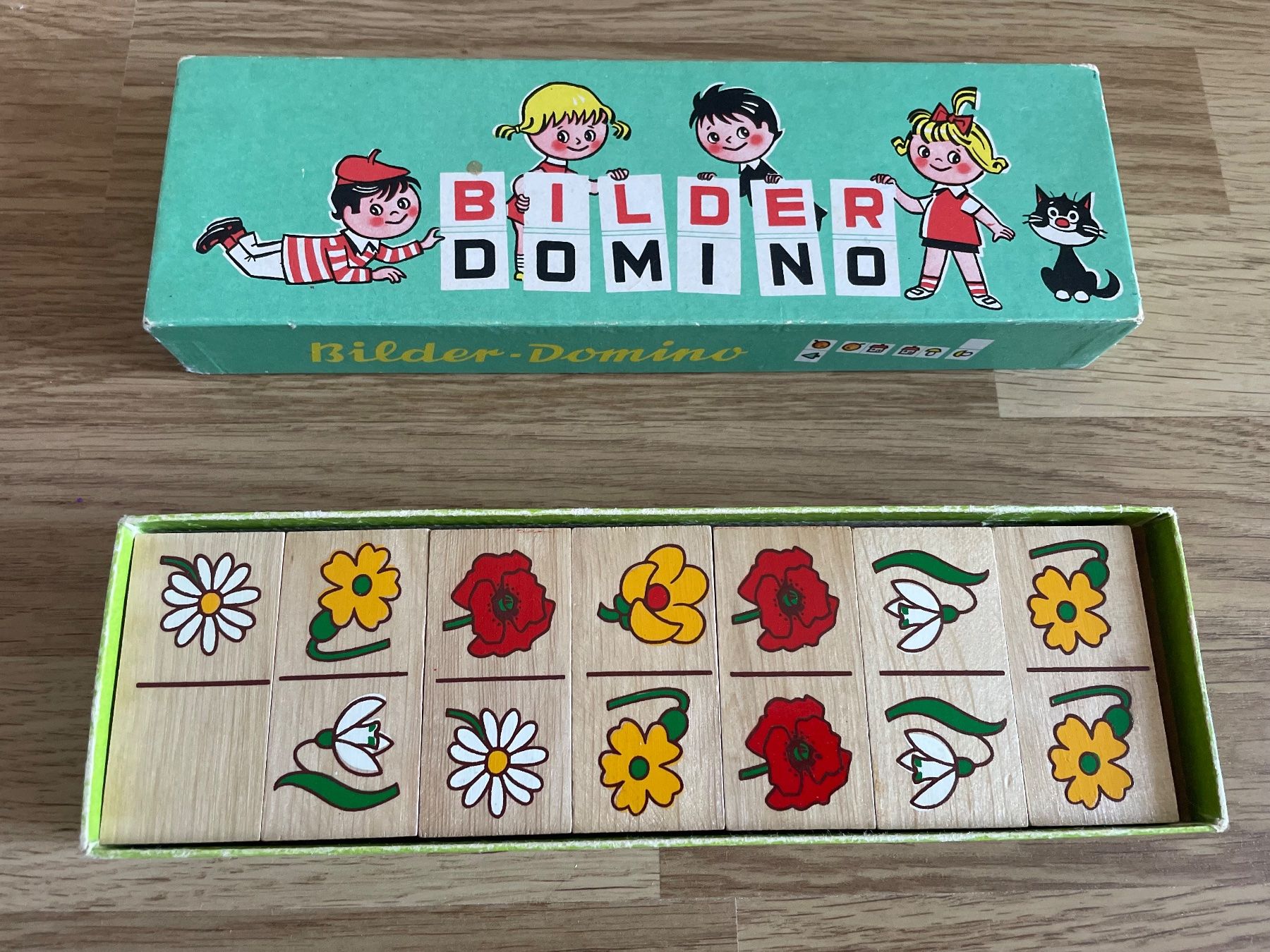 Giochi: Vintage Domino aus Holz – Nuovo e nell'imballaggio originale da Zürich venduto da min_dlk5