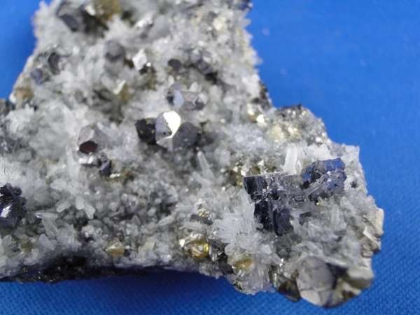 Mineralien & Heilsteine: Galena mit Sphalerit var. Cleiophane und Quartz – Gebraucht aus Schinznach Bad von Demerald 2