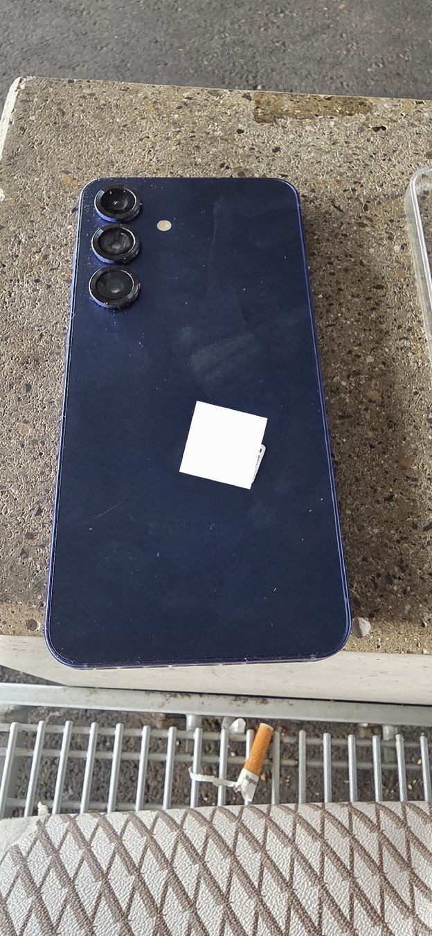 Samsung Handys / Smartphones: Samsung Galaxy S25 in Blau – Neu (gemäss Beschreibung) aus Egnach von jes_jsx9 4