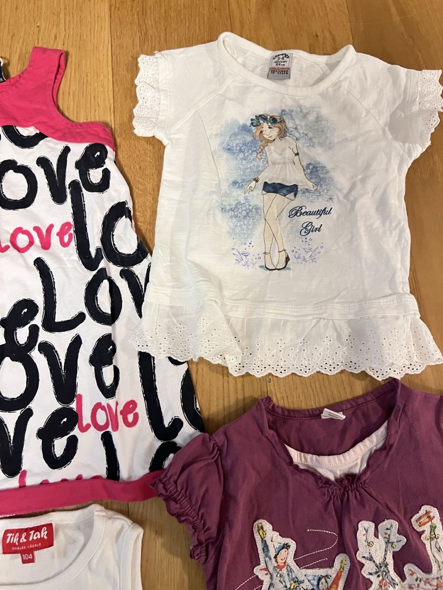 Lotti & Set di vestiti: Kleiderpaket Gr. 104 Mädchen Sommer – Usato da Zollikerberg venduto da Huglina 3