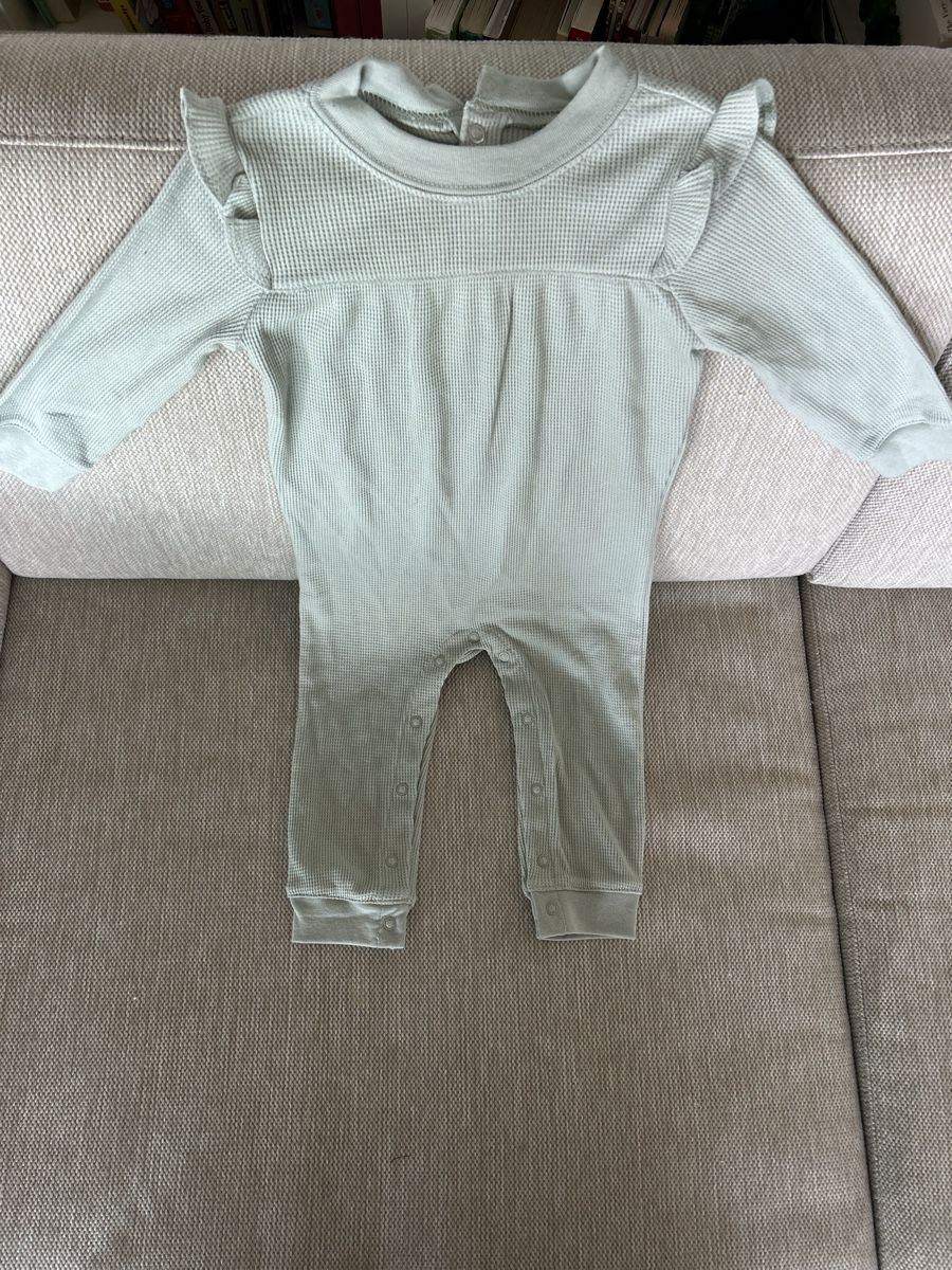 Carter's Pagliaccetti: Carter’s overall 18 months  – Nuovo e nell'imballaggio originale da Epalinges venduto da kat_lyp6