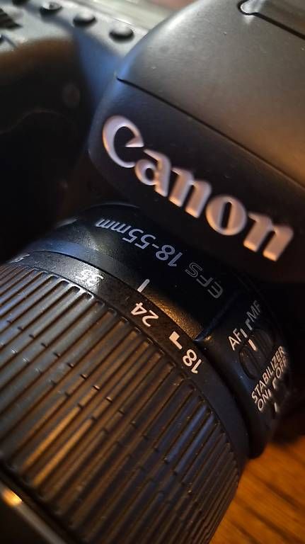 Fotocamera: Canon EOS 7D Mark 2 inkl. EFS 18-55mm Objektiv – Usato da Horw venduto da Maurice1987 1