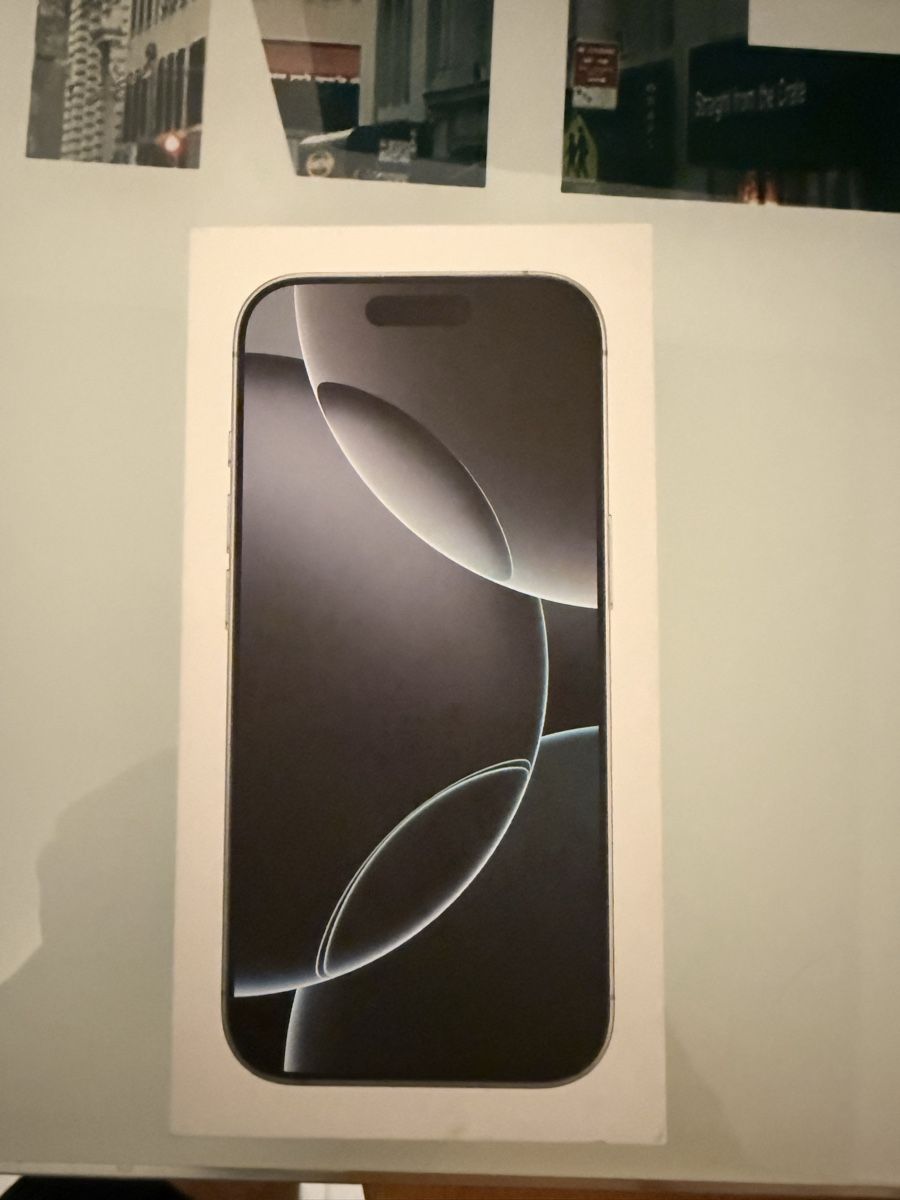 Apple Portables: iPhone 16 Pro – Neuf (Voir description) à Saland par nik_pl77 3
