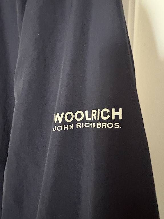 Giacche: Woolrich - Veste réversible camo / bleu Taille M – Usato da Geneve venduto da tom_d7f8 4
