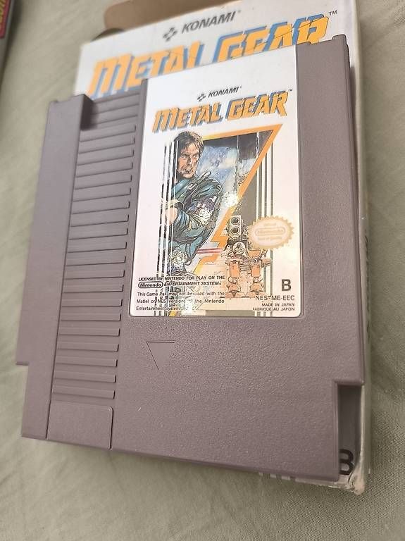 Nintendo Giochi: Metal Gear Nes , état exceptionnel ! – Usato da Ecublens VD venduto da mor_lqc5 1