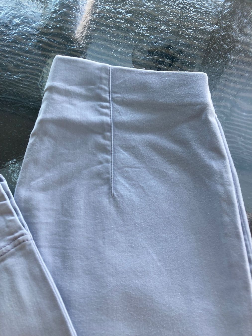 Pantaloni: SEDUCTIVE Damenhose Mod. SABRINA, Gr. 34, hellblau, iconic – Usato da Zürich venduto da einefreude 2