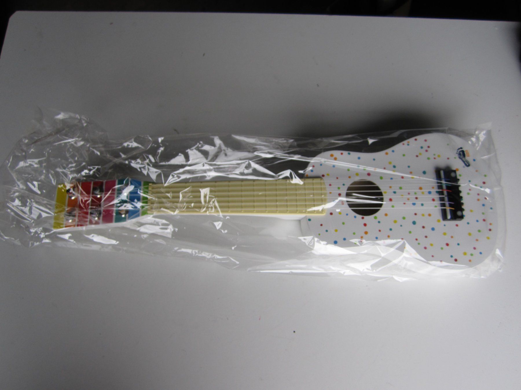 Instruments de musique: Kindergitarre 2 – Neuf avec emballage d'origine à Weier im Emmental par waefler03 6