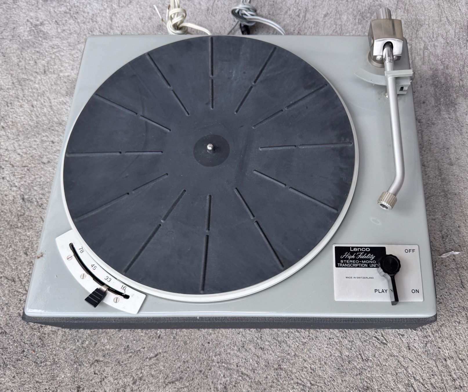 Lenco Plattenspieler: LENCO L70 Heavy Platter – Gebraucht aus Zürich von Tapehead 4