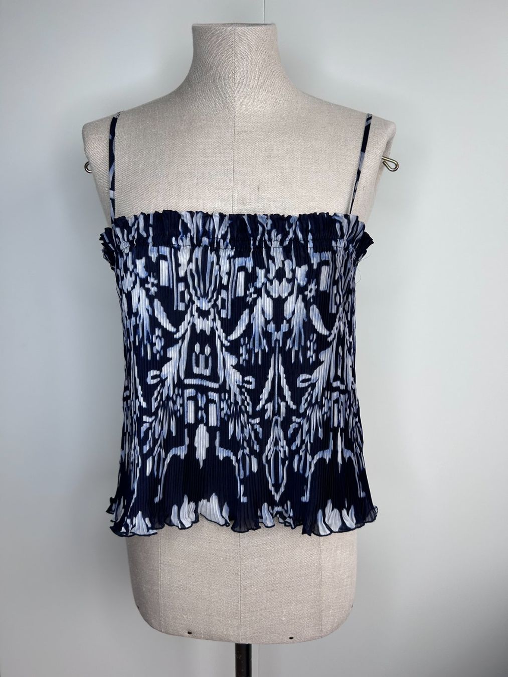 H&M Top: H&M Top – Usato da St. Gallen venduto da look-twice
