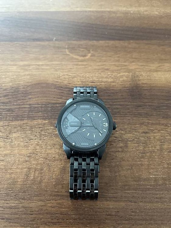 Herren Diesel Uhr 1